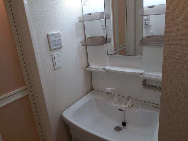 洗面設備　洗面所