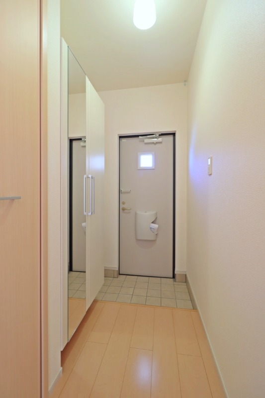 玄関　図面と現状に相違がある場合には現状を優先