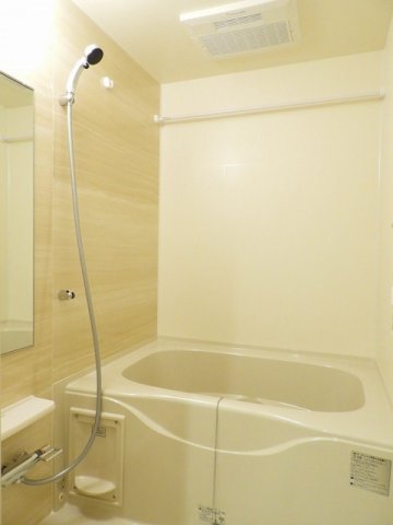 バス・シャワールーム　お風呂です