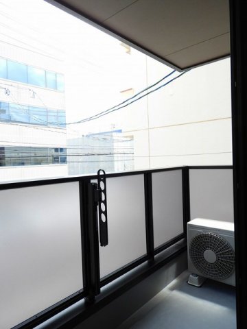 バルコニー　バルコニーがあります