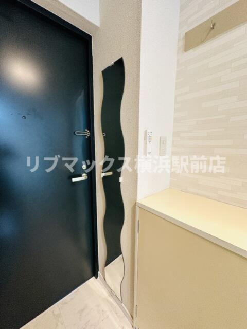 玄関　同タイプ別住戸