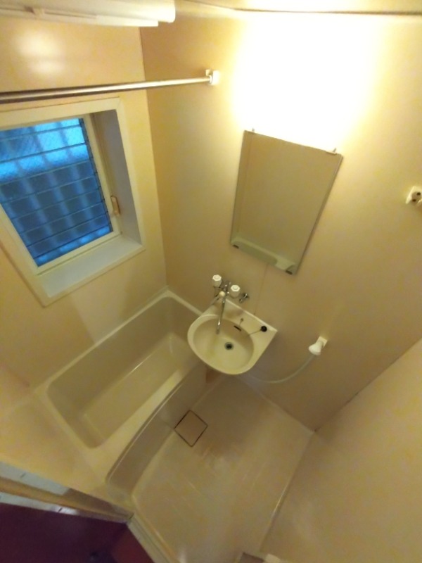 バス・シャワールーム　※他部屋写真使用