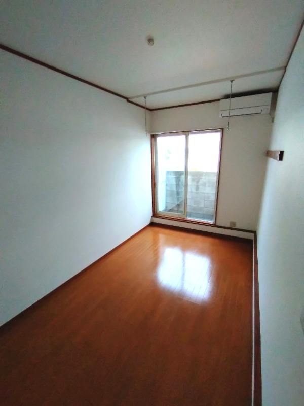 居室・リビング　※他部屋写真使用