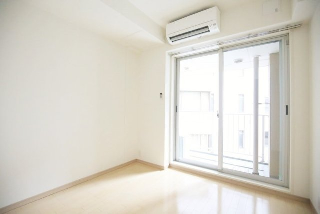 居室・リビング　居室