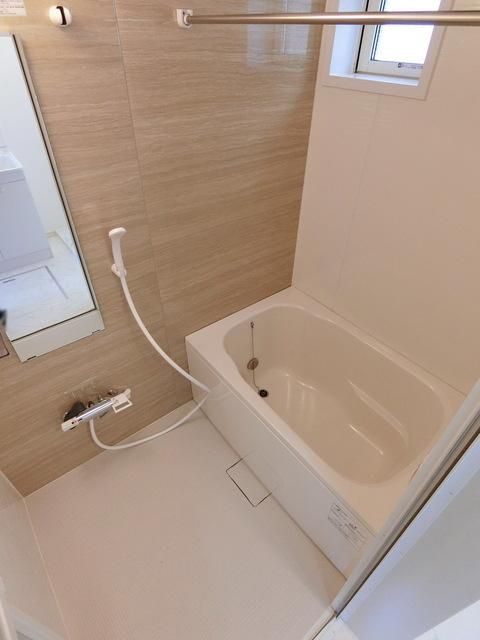 バス・シャワールーム　☆ゆったり爽快バスタイム☆