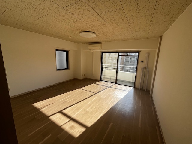 居室・リビング　洋室12帖