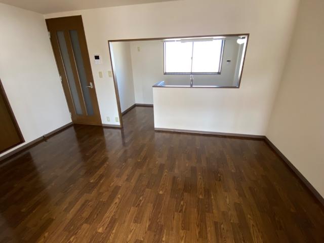 居室・リビング　リビング