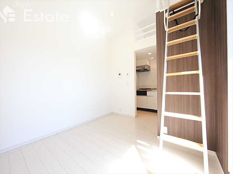 居室・リビング　内装