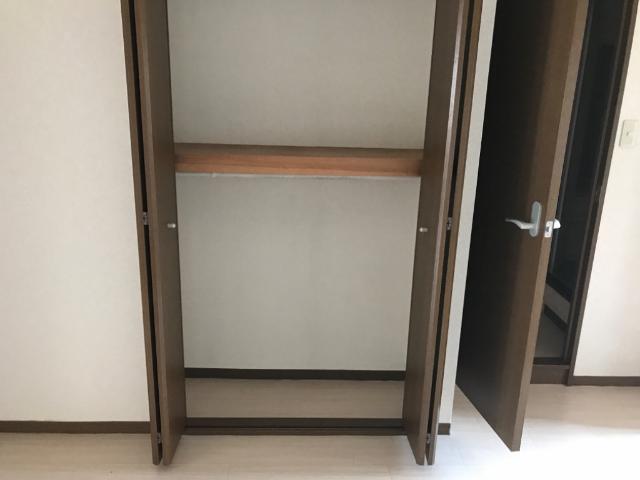 居室・リビング　収納