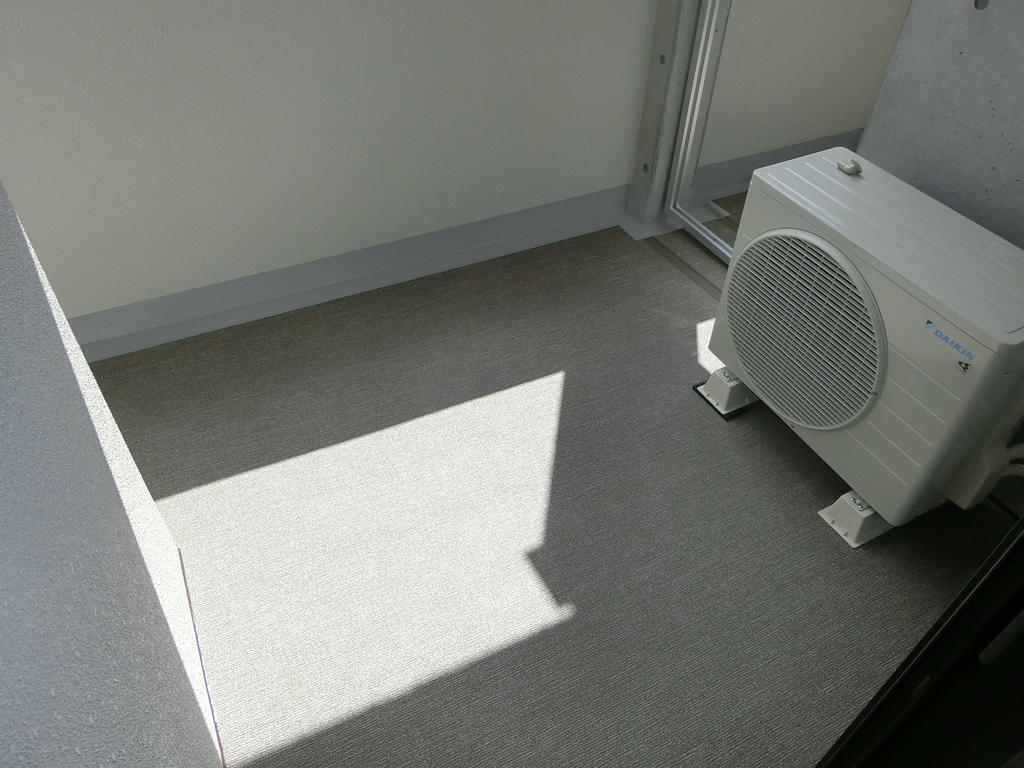 バルコニー　建築中の写真です。