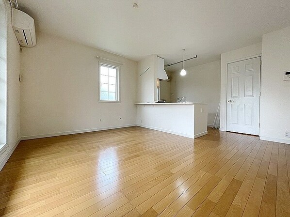 居室・リビング　居室