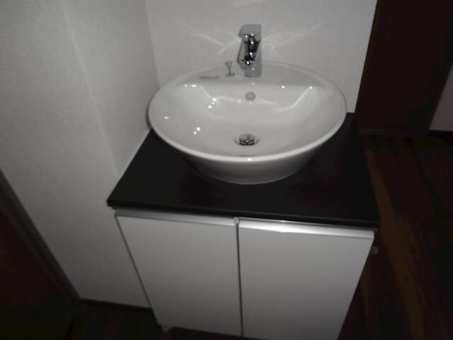 洗面設備　使いやすい洗面所です