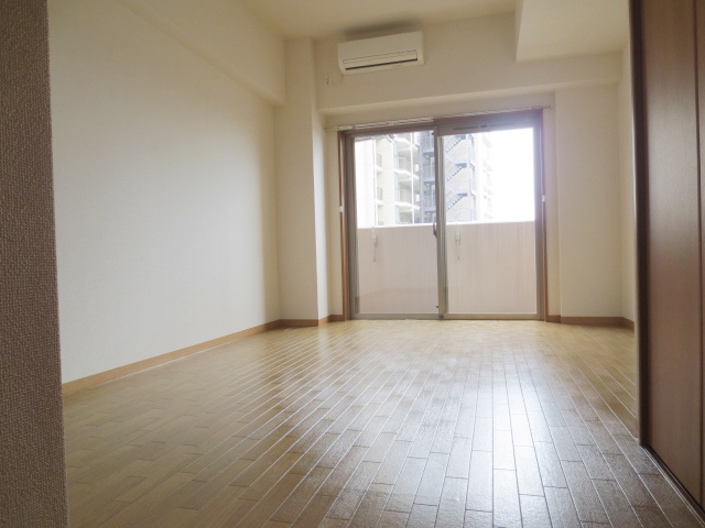 居室・リビング　別号室の参考写真です。