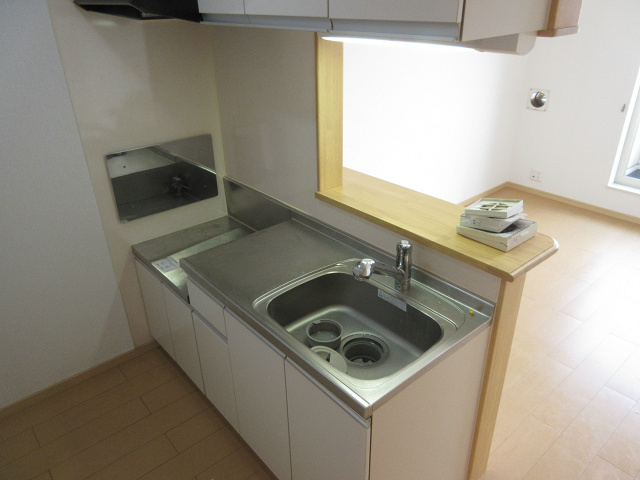 キッチン　※別部屋参考写真