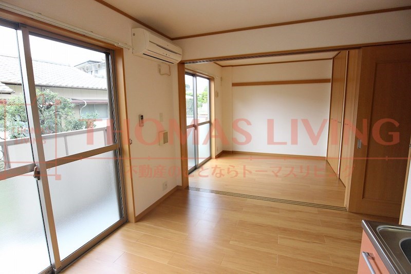 居室・リビング　広々としたリビングです。