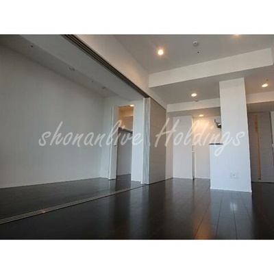 居室・リビング　白基調のお部屋♪