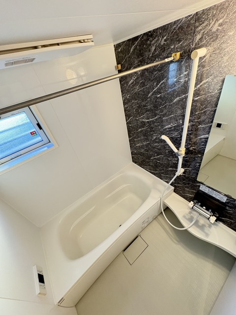 バス・シャワールーム　別部屋参考写真です