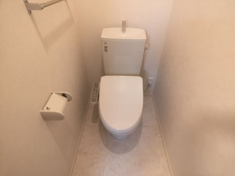 トイレ　図面と現状に相違がある場合には現状を優先