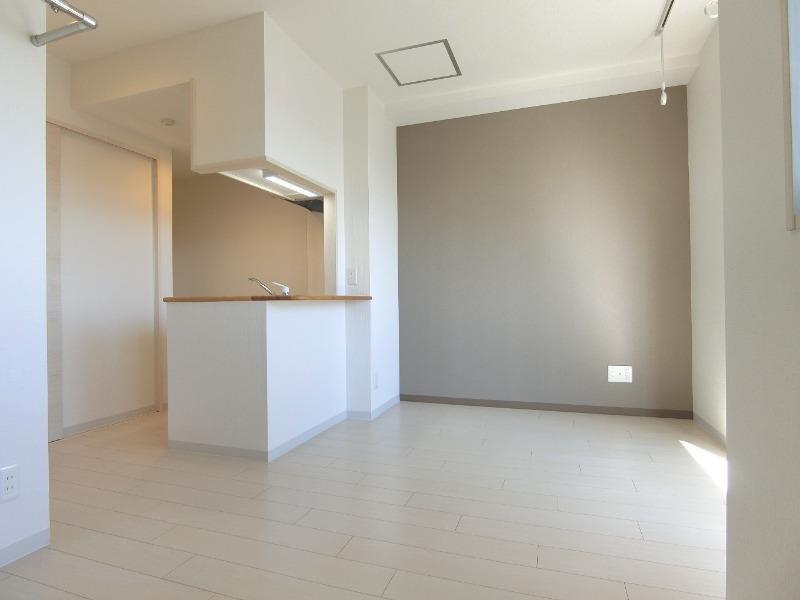 居室・リビング　同物件内別部屋の写真になります。