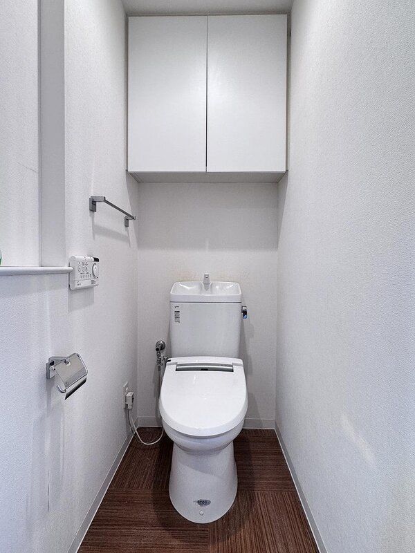 トイレ　落ち着いたトイレです
