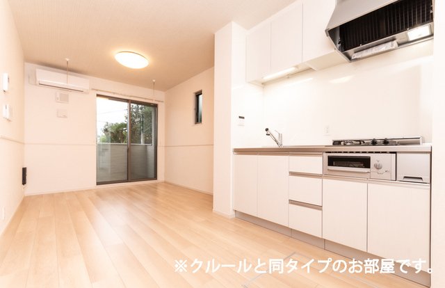 居室・リビング　ゆったり過ごせる居間です