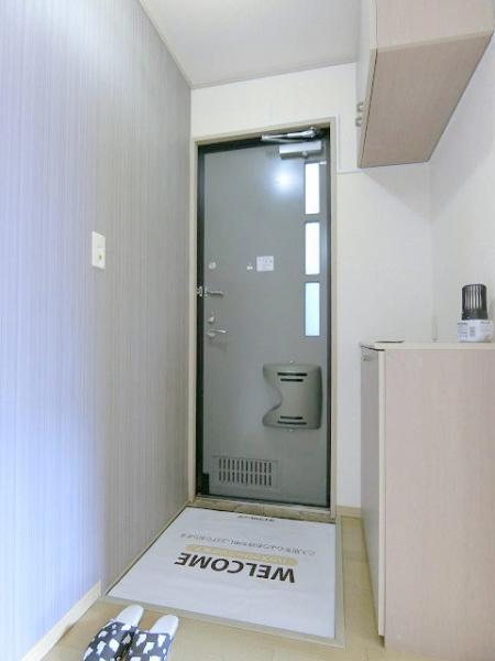 玄関　写真は別のお部屋のイメージです。現状優先。