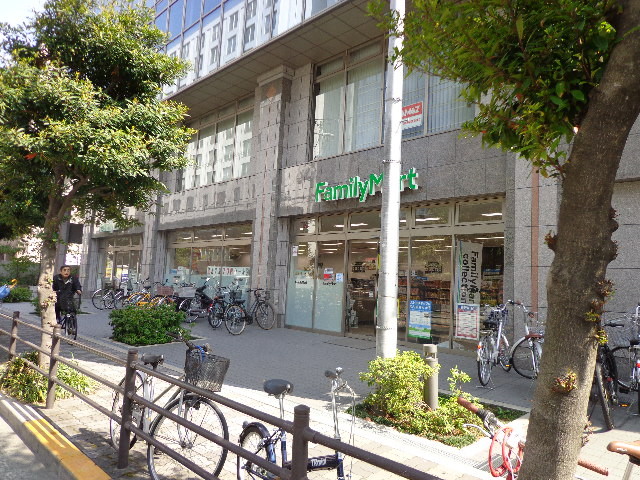 コンビニ　ファミリーマート西宮原二丁目店（コンビニ）まで550m