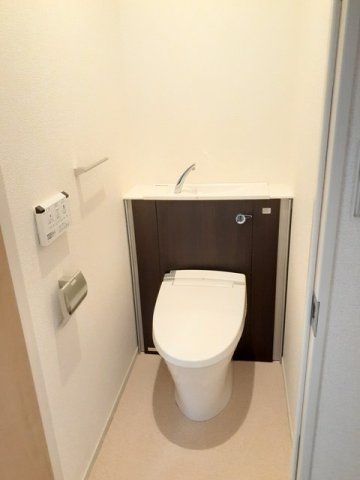 トイレ　コンパクトで使いやすいトイレです