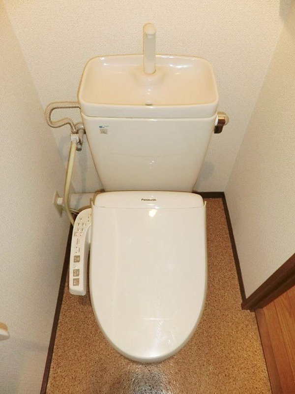 トイレ　参考画像