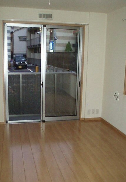 その他設備　別室の参考写真です。室内洗濯機置き場