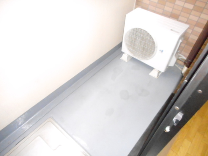 バルコニー　参考写真（同物件別部屋）