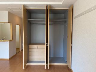 収納　収納（イメージ）
