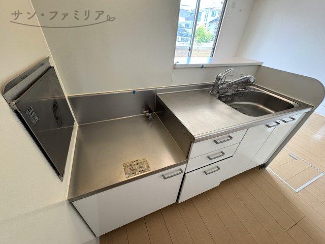 キッチン　クリーニング前写真です