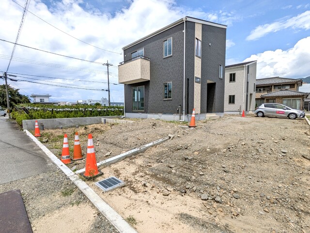 駐車場　敷地内駐車場予定地