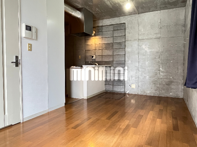 その他部屋・スペース　約８帖の洋室です。