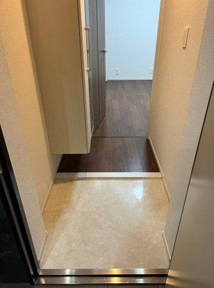玄関　物件画像