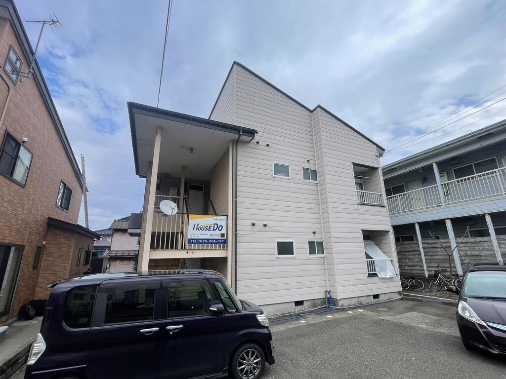 建物外観　外観写真