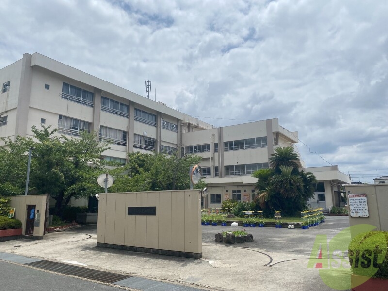 小学校　摂津市立味生小学校（小学校）まで1175m