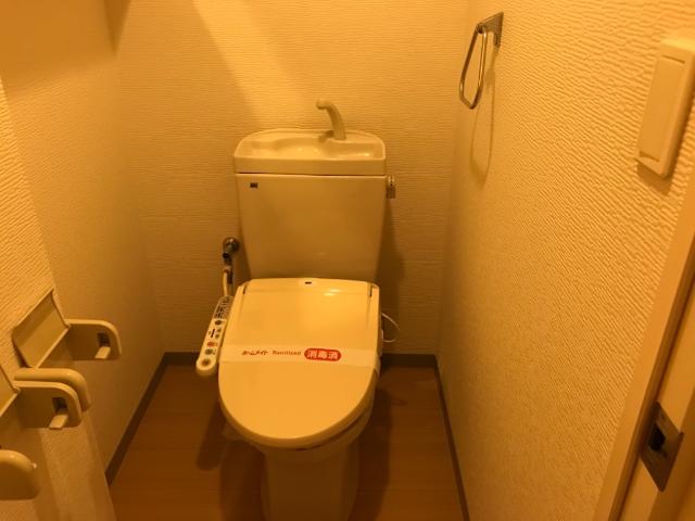 トイレ　トイレ