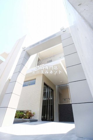 建物外観　シンプルで洗練されたデザインが毎日の暮らしに心地よさをプラス