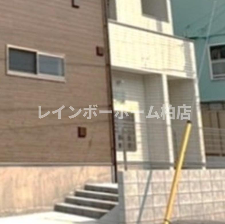 エントランス　オートロックがあります
