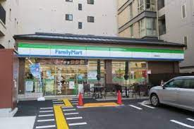 コンビニ　ファミリーマート 五条新町店（コンビニ）まで48m