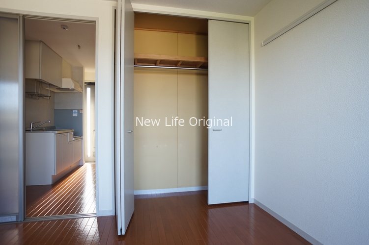 収納　衣類や荷物をすっきり収納できるクローゼット