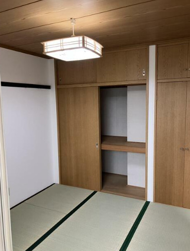 収納　ファミーユ御所山