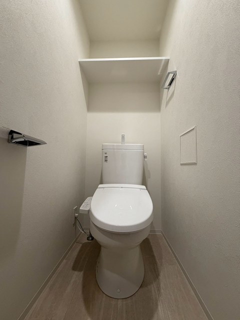 地下鉄長堀鶴見緑地線 鶴見緑地駅 徒歩8分 14階建 築1年のトイレ写真
