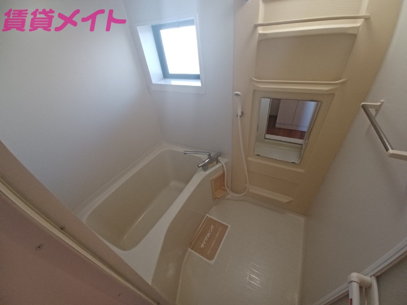 バス・シャワールーム　別部屋参考写真です