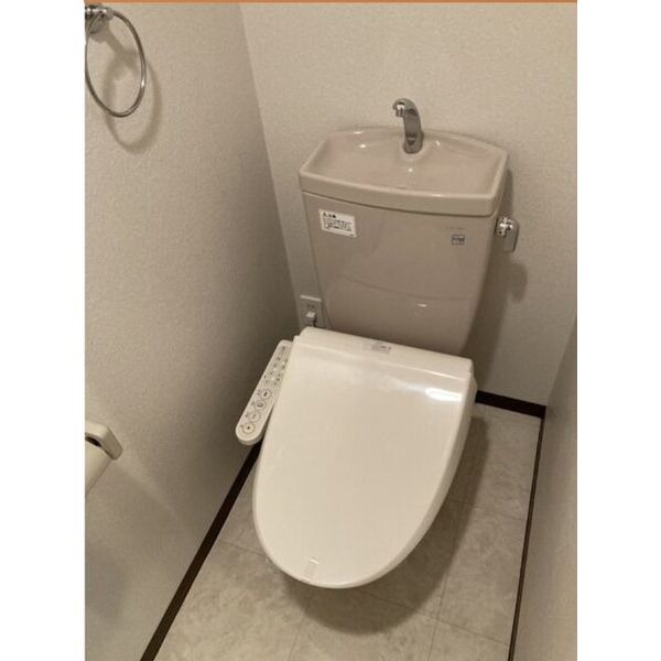 カーサ福江のトイレ写真