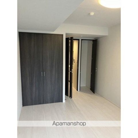 MーRESIDENCE新江古田の居間写真