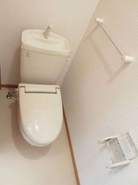 【御前崎市白羽のアパートのトイレ】