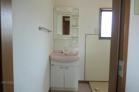 洗面設備　洗髪洗面化粧台